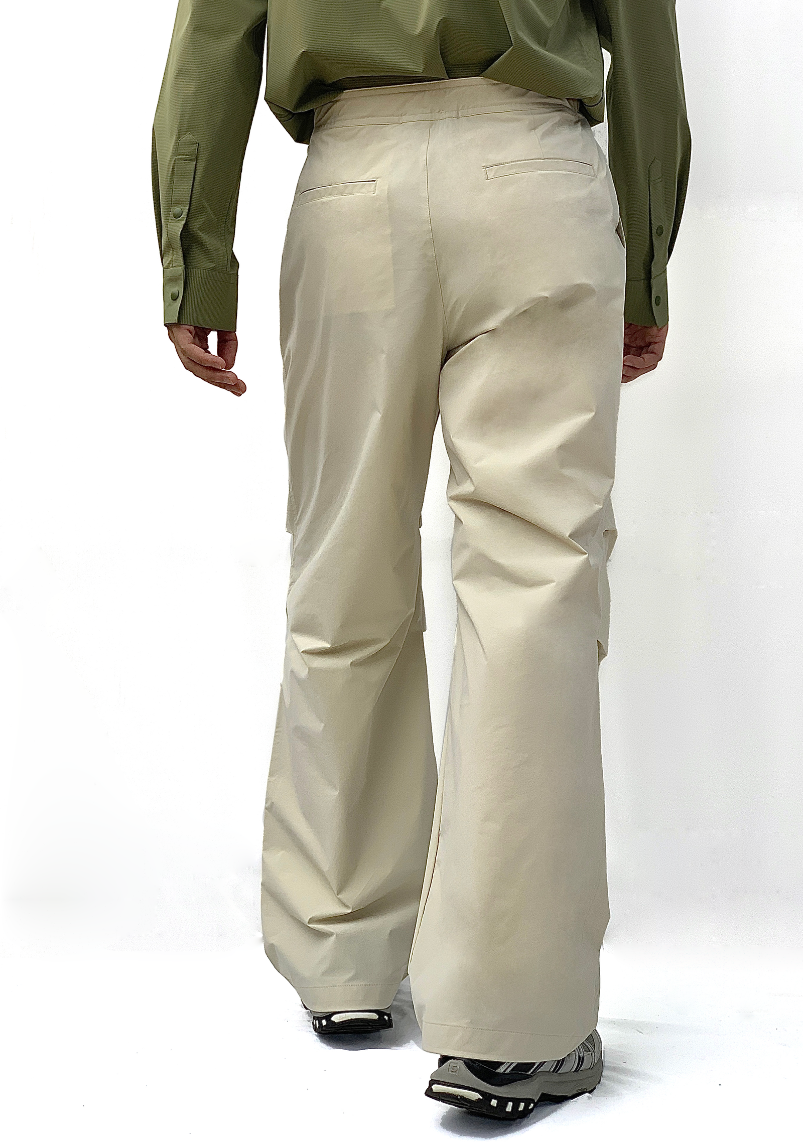 Men's Loose Cargo Parachute Pants with Adjustable Drawstrings - Image 3
