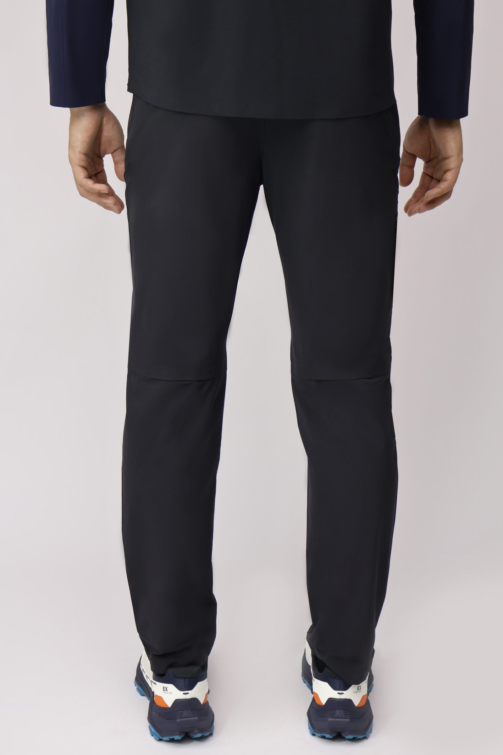Straight-Leg Cargo Softshell Pants - Image 3